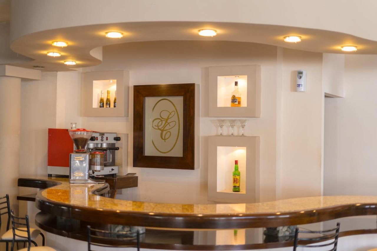 Santa Cecilia Resort & Spa I ヴィラ・カルロス・パス エクステリア 写真